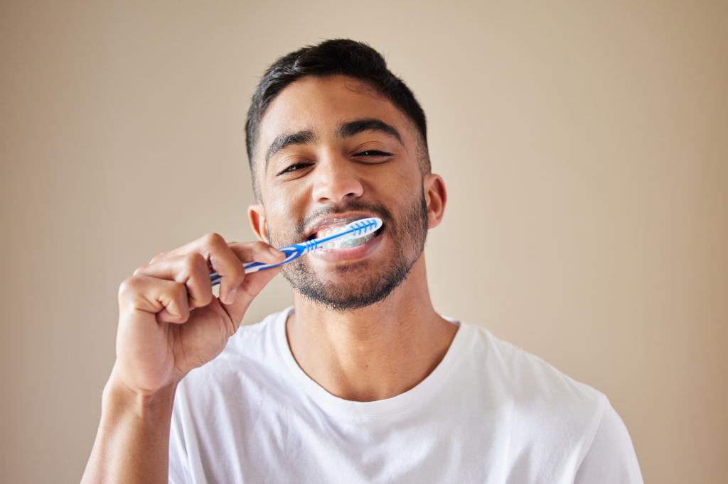 I'm the dentist - here's the truth about rinsing after brushing